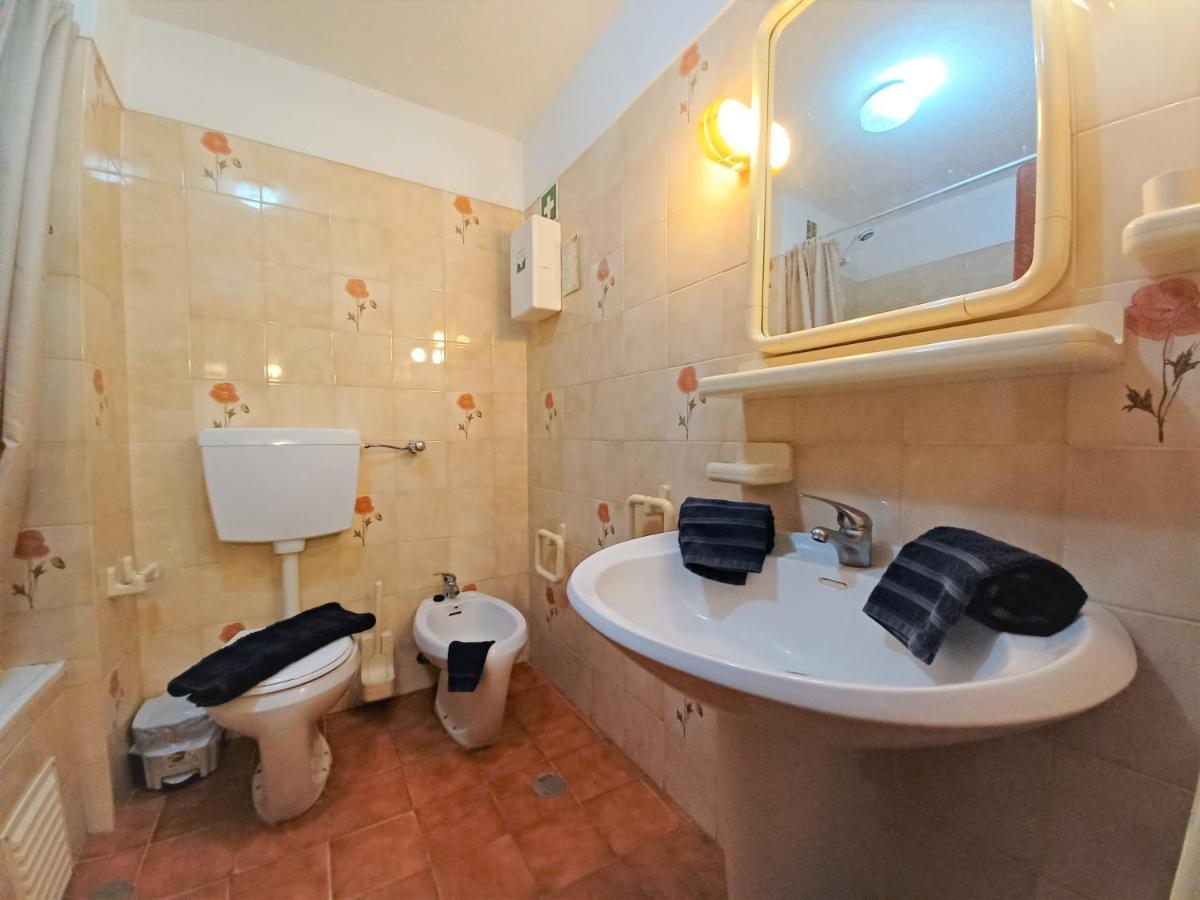 Castelos Beach Apartment 1 Portimao Ngoại thất bức ảnh